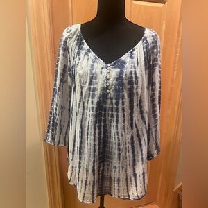 Chaps Woman’s Coastal Casual Tie-dye Blue/White 3/4 Sleeve Cotton Blouse Tunic M